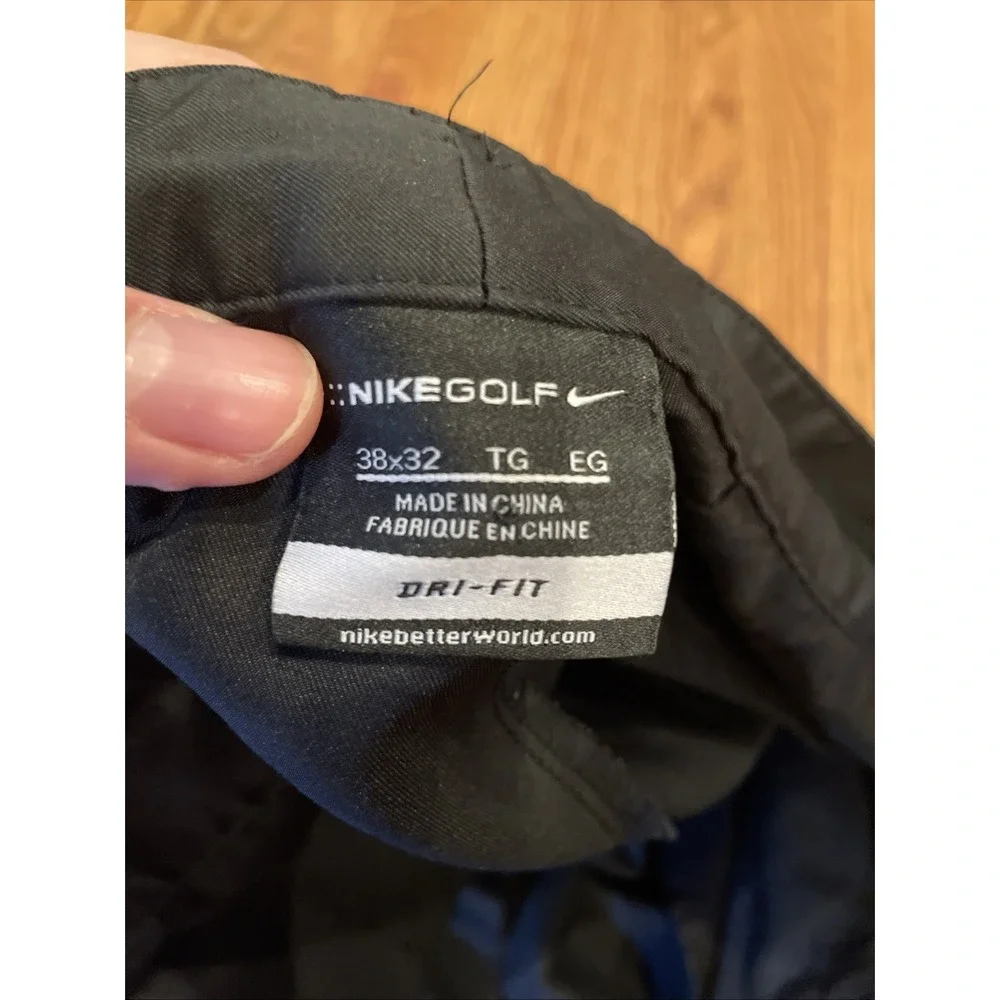 Nike Golf Men's Standard Fit Flat Front Dri Fit Pants Black‎ Size 38x32